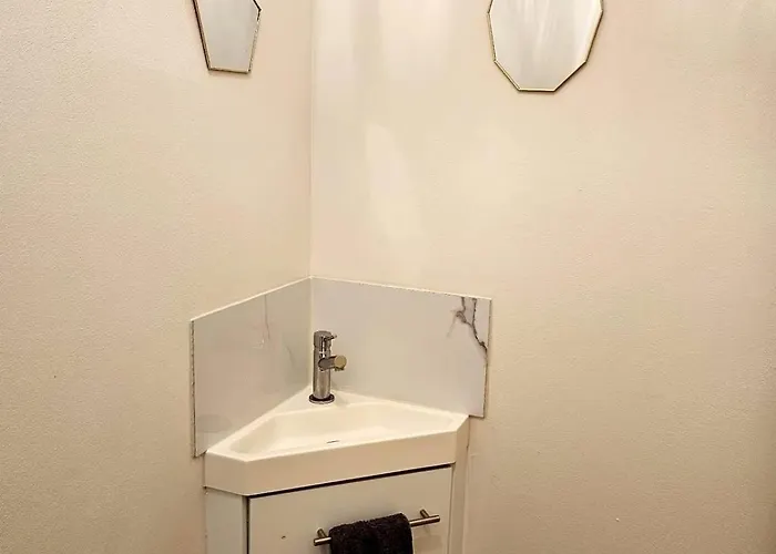 Air-conditioned House 3 Bedrooms Bbq Terrace