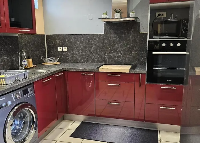 Air-conditioned House 3 Bedrooms Bbq Terrace